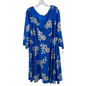 Maree Pour Toi Blue Floral Fit Flare Dress Womens 24 3/4 Sleeve Scoop Neck NWT